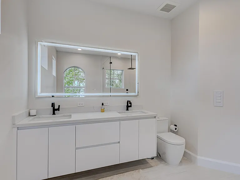 27 Marina Gardens Dr — Photo 55
