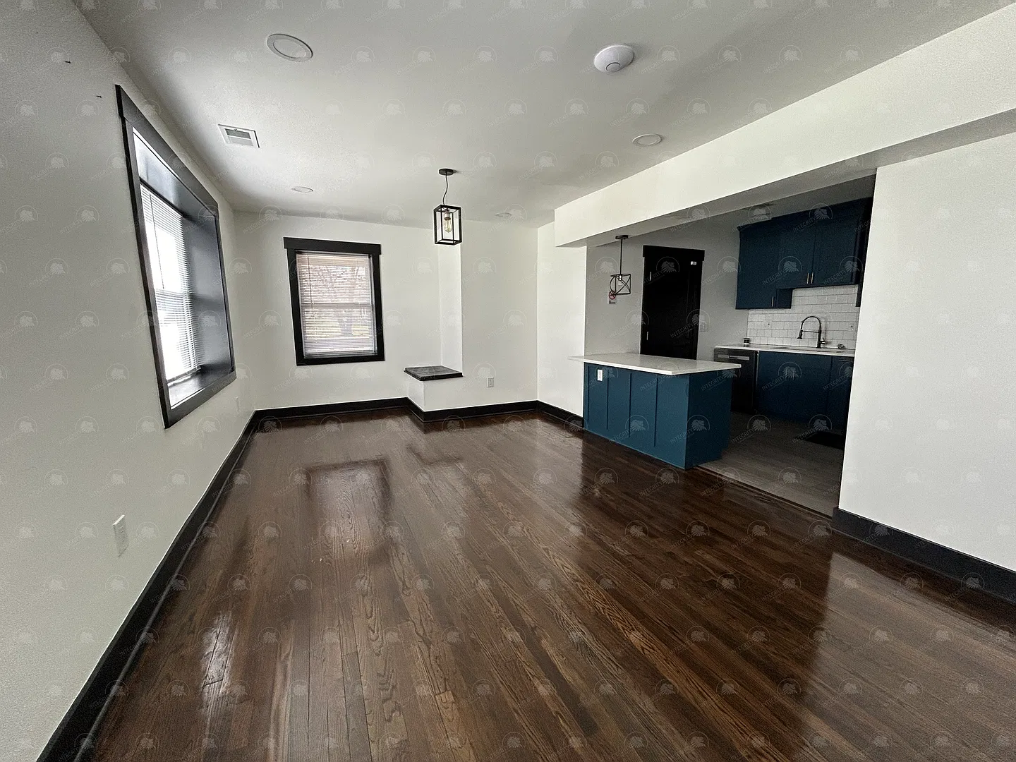 7022 Prospect Ave. — Photo 4