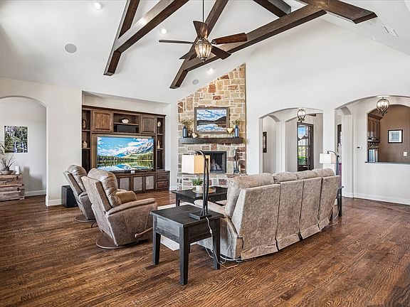4th image of 4076 Preston Lakes Cir