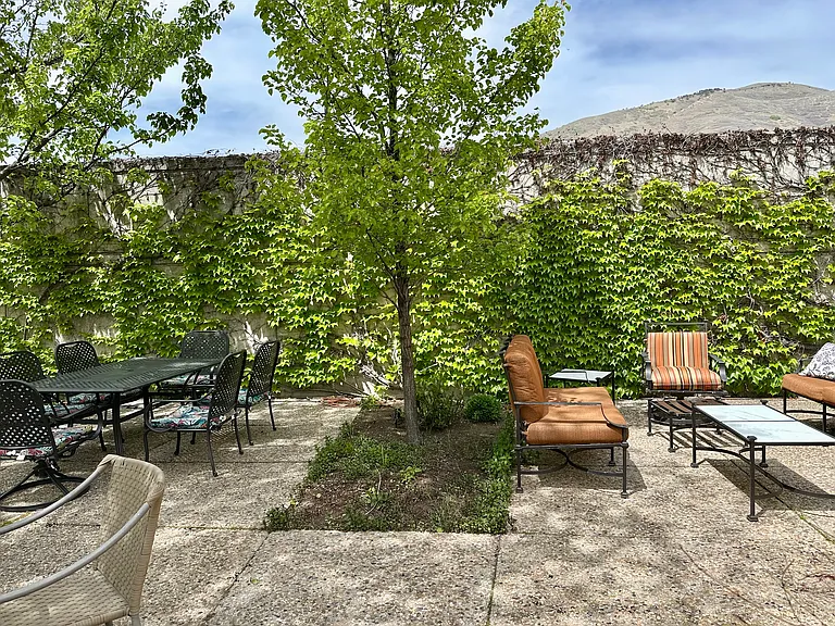 875 S Donner Way #710 — Photo 23