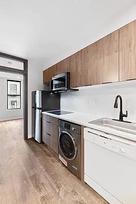 Rented by REAL New York | media 3