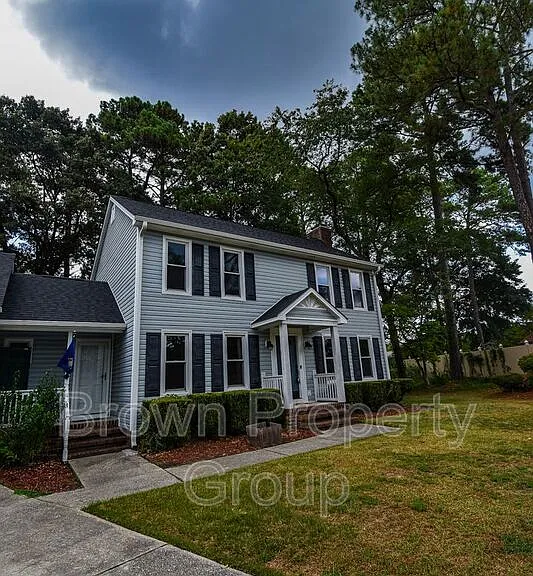 5804 Norman Pl — Photo 2
