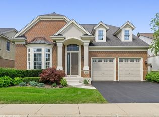 1821 Aberdeen Dr, Glenview, IL 60025