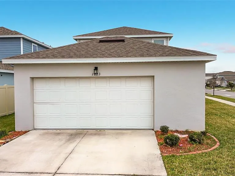 1823 Summer Serenity Dr — Photo 59