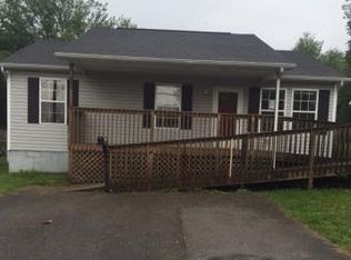 233 NE Cedar Ave, Knoxville, TN 37917