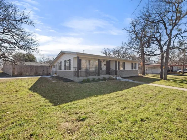 1130 Glenda Dr, Bedford, TX 76022