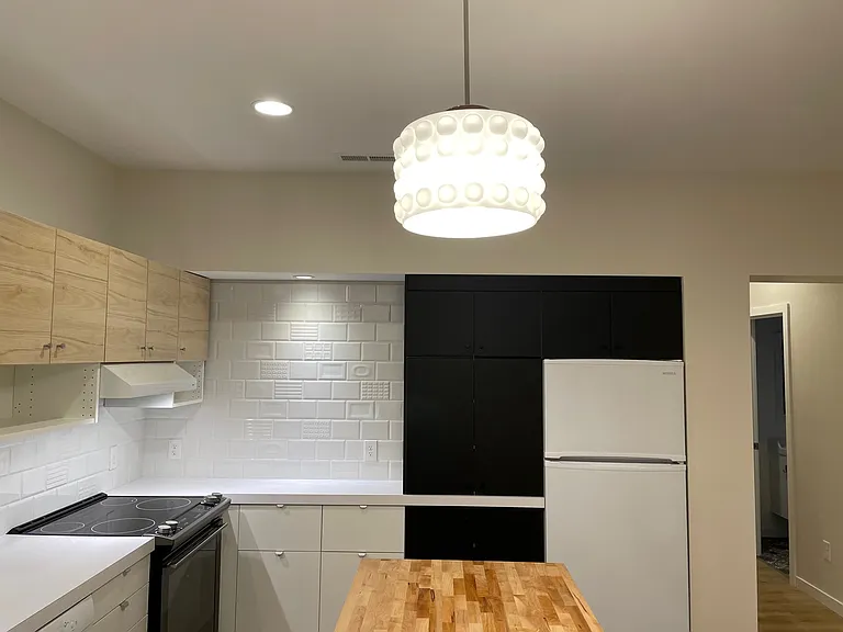 946 Ann St #946 — Photo 14