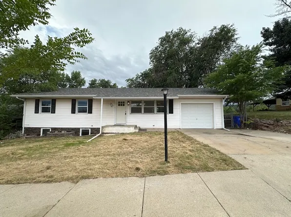 4721 S Canyon Rd, Rapid City, SD 57702
