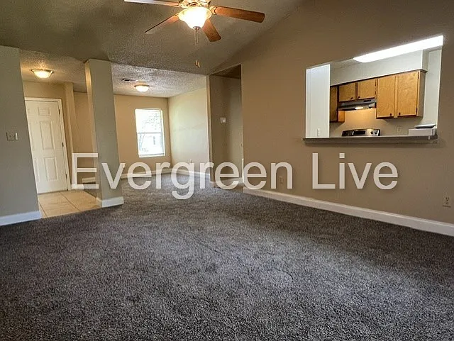 110 Willow Gardens Ct — Photo 6