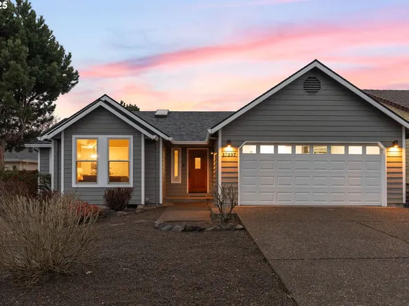 17397 NW Brickstone Ct, Beaverton, OR 97006