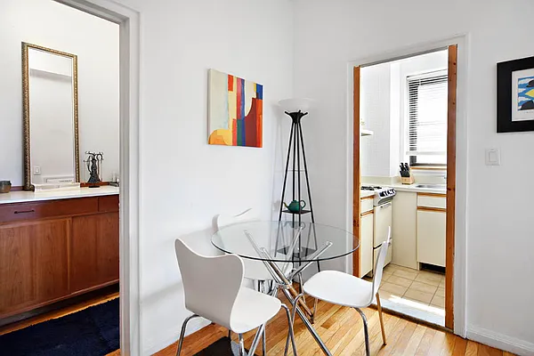 Rented by Eastpointe Residential Inc | media 10