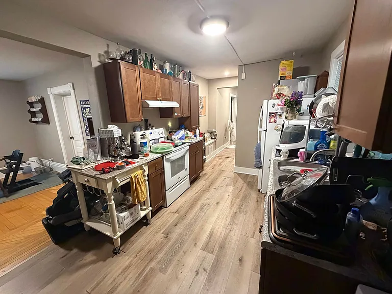 635 Franklin St — Photo 6