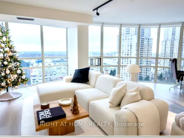 50 Eglinton Ave W #1705, Mississauga, ON L5R 3P5