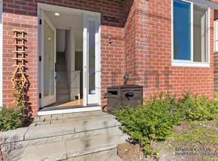 908 NW 56th St #A, Seattle, WA 98107