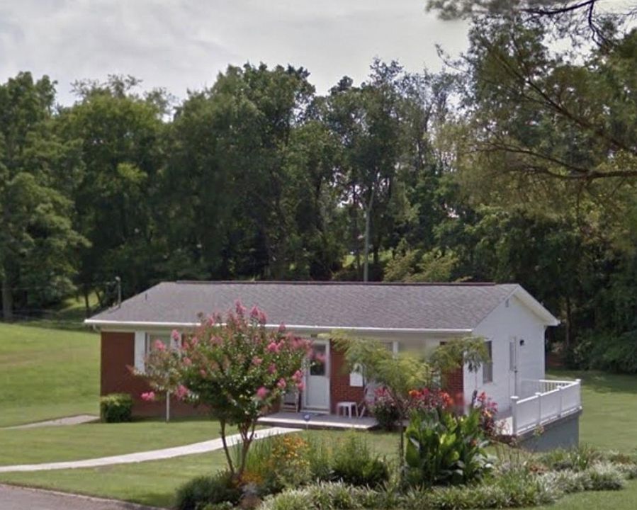 1st image of 506 Gaston St