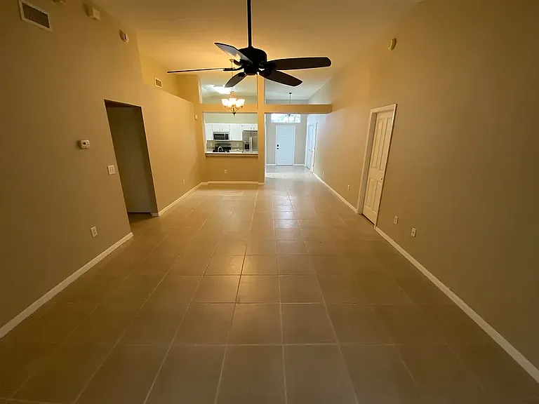 9852 Bayboro Bridge Dr — Photo 5