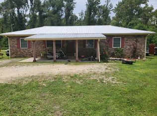 285 W Lakeview Dr, Wewahitchka, FL 32465