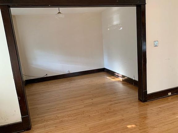2nd image of 2918 N Frederick Ave