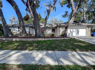 1014 Riflecrest Ave, Valrico, FL 33594