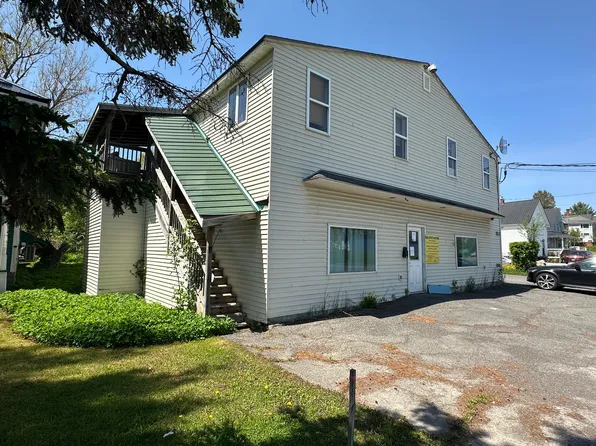 17 Parsons Street, Presque Isle, ME 04769