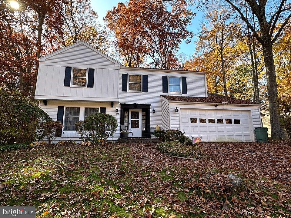 1st image of 648 Wiltshire Dr