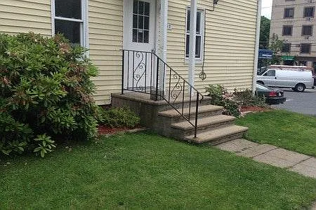 107 Broad St #2