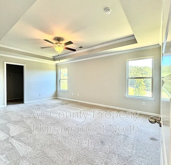 212 Creek View Pl — Photo 8
