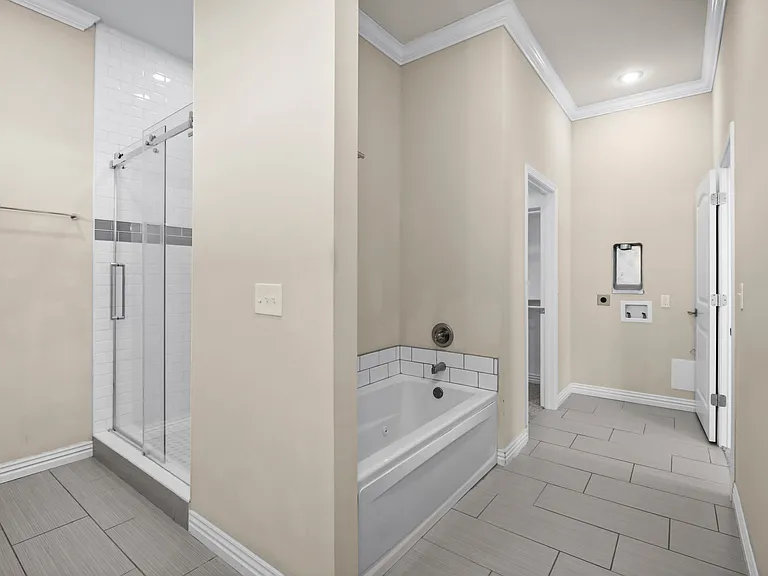 1737 W Broadway Pl — Photo 12