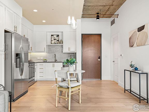 4th image of 3401 Arapahoe Ave #102