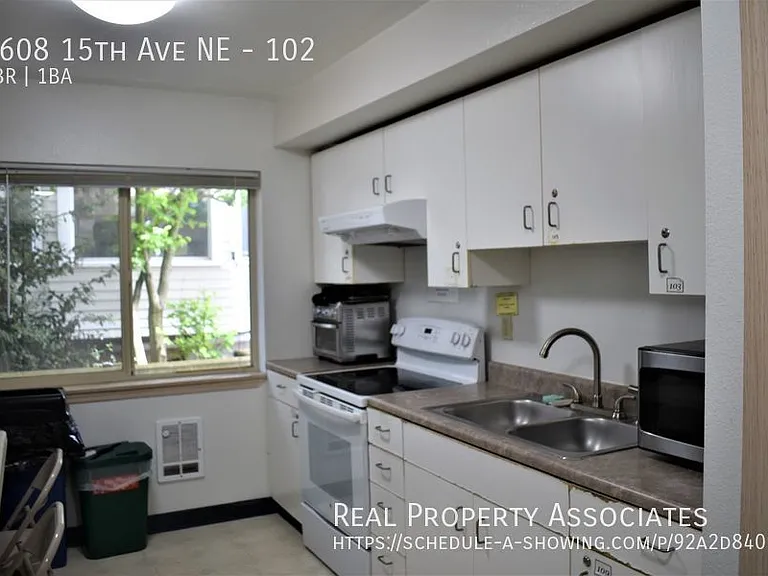 5608 15th Ave NE — Photo 29