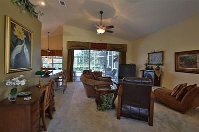 3rd image of 36 Southlake Dr