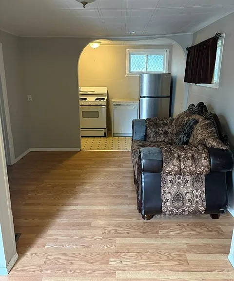 2318 N Lafayette St — Photo 1