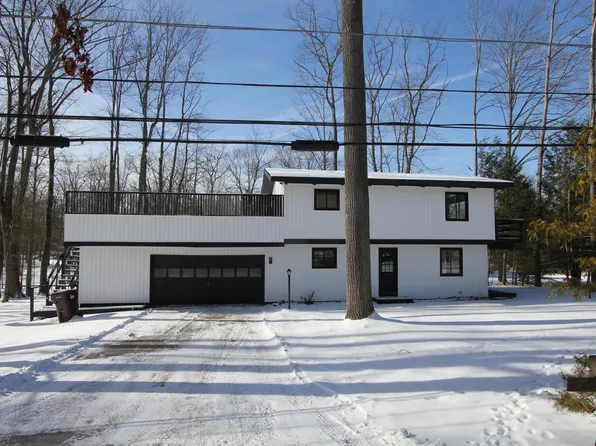 3331 Carribean Rd, Du Bois, PA 15801