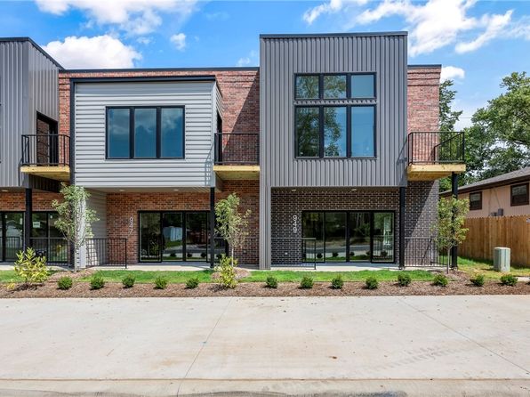 947 SE 10th St, Bentonville, AR 72712