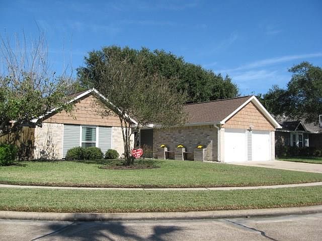 1st image of 5626 Stone Creek Dr