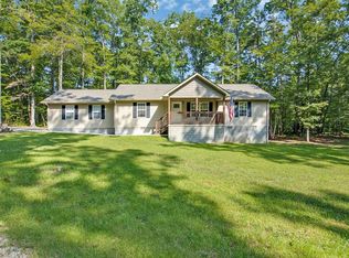 122 Jay Loop, Jamestown, TN 38556
