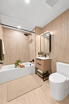 Bathroom, photo 2