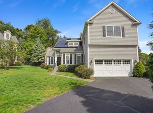 20 Walnut Ridge Ln, Stamford, CT 06905