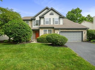 8020 Glenmore Dr, Powell, OH 43065