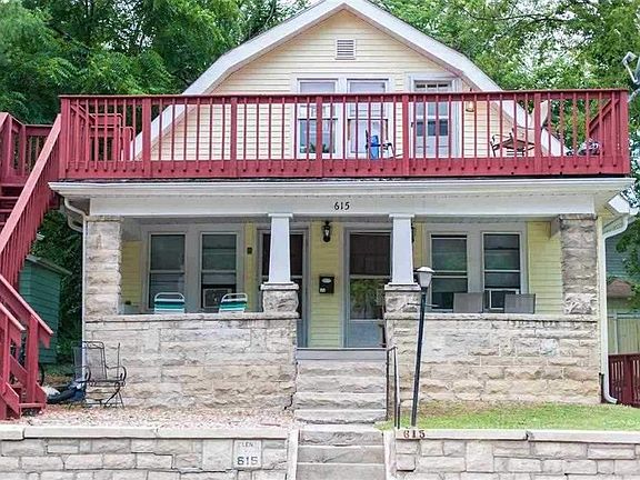 2nd image of 615 N Lincoln St #1