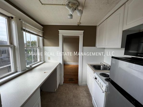 9 Catell St APT 8
