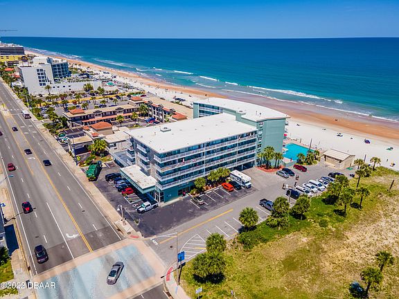 4th image of 800 N Atlantic Ave #525