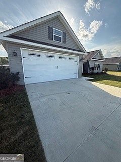 2nd image of 1036 Field St
