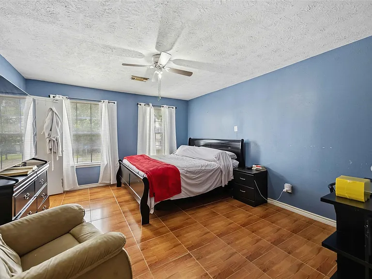 6802 Cheshire Park Rd — Photo 13