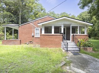 585 Woodrow Rd, Estill, SC 29918