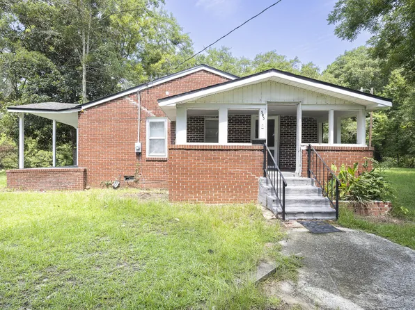 585 Woodrow Rd, Estill, SC 29918