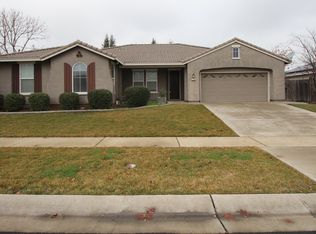 2166 Lindenmeir Dr, Plumas Lake, CA 95961
