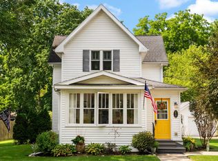217 Randolph St, Walworth, WI 53184