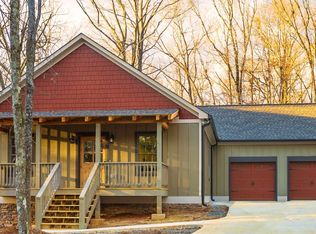 106 Ridgecrest Ct, Ellijay, GA 30540