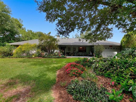 5th image of 7 LAKE ARROWHEAD DRIVE
